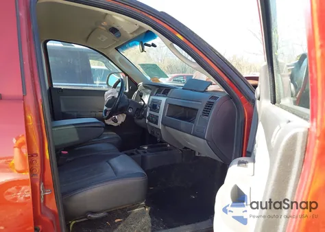 2008 Dodge Dakota Laramie z USA, uszkodzony, nr VIN 1D7HW58N88S633530